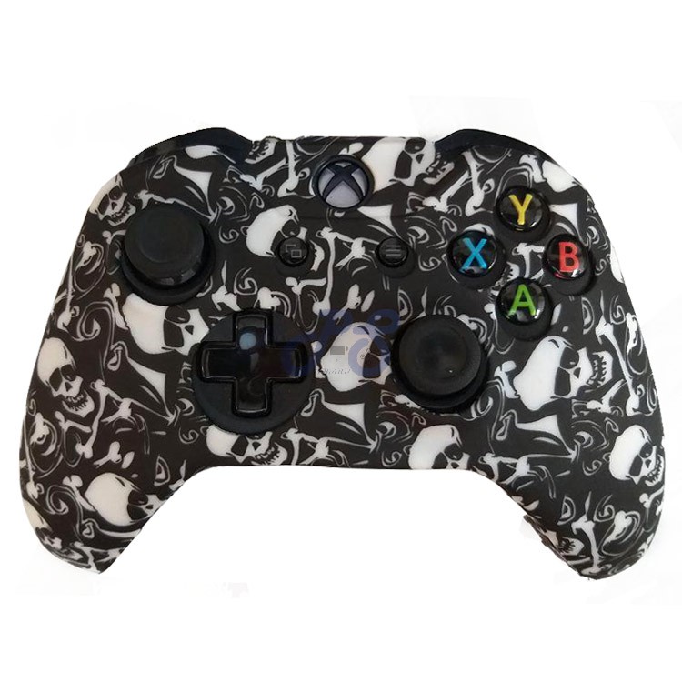 Xbox One Controller cover Skull and White