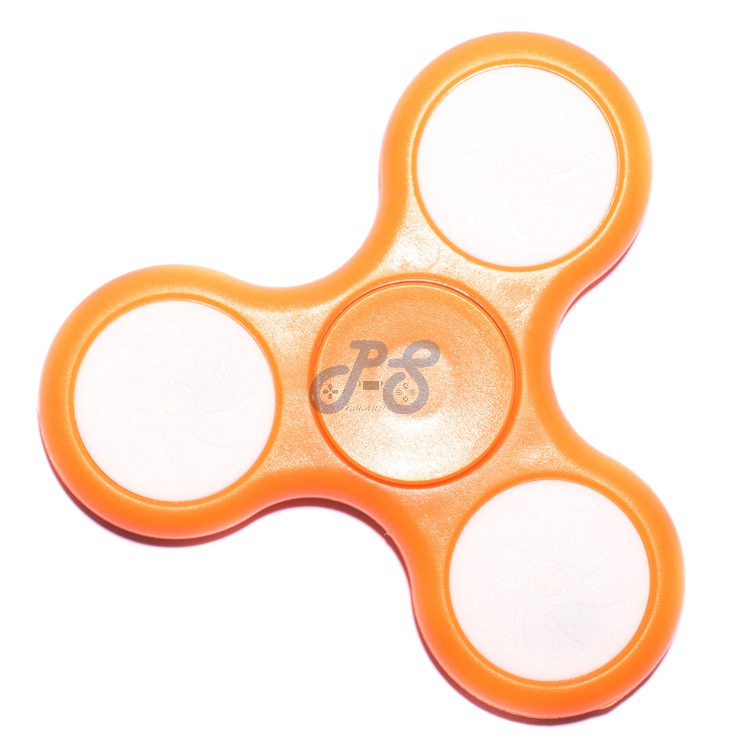 fidget spinner with lights orange